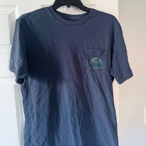 Vineyard Vines Men's Navy Tee with Pocket